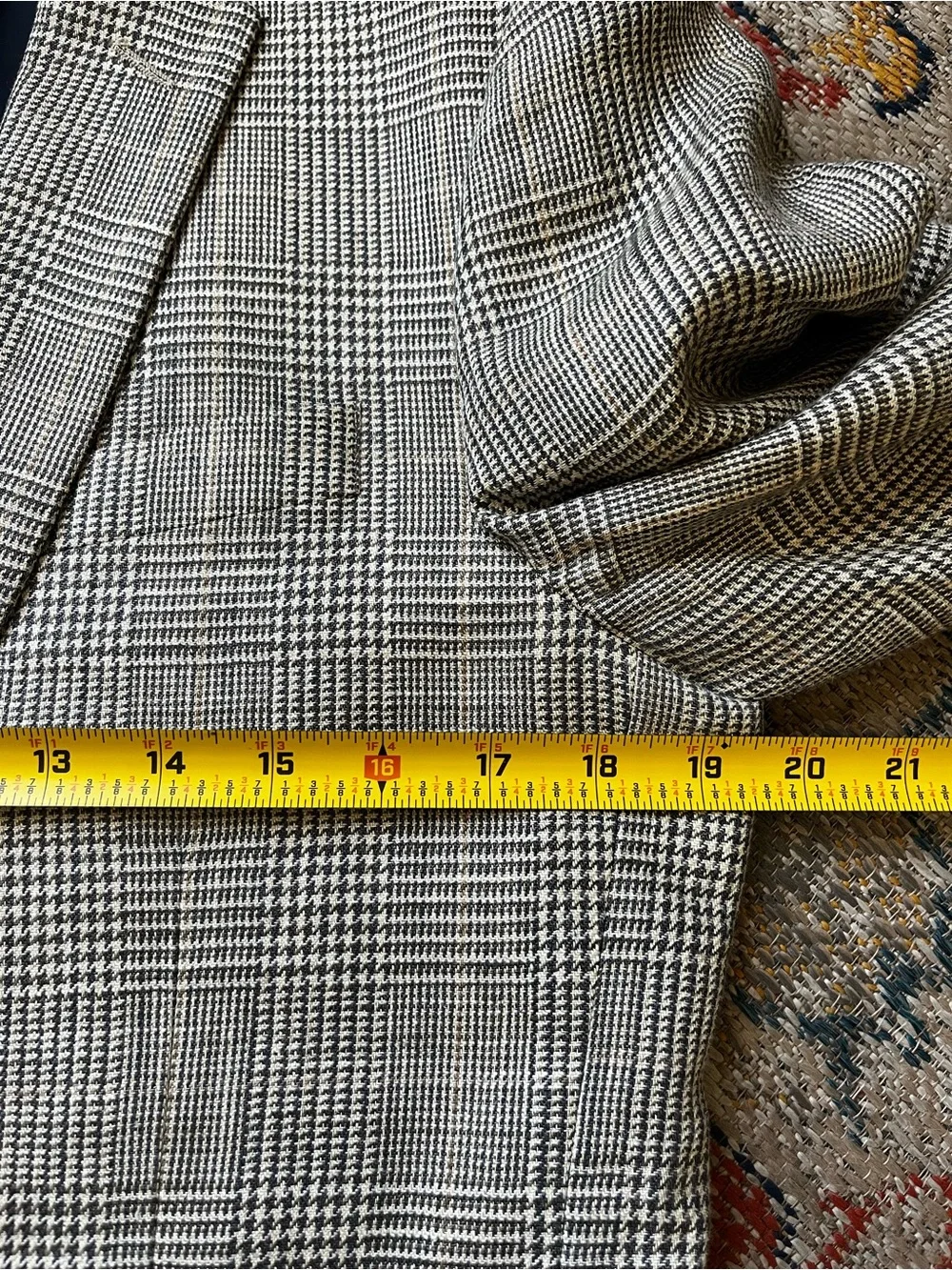 J. Crew Gray Glen Plaid Sport Coat Size 38R Silk Linen Blend